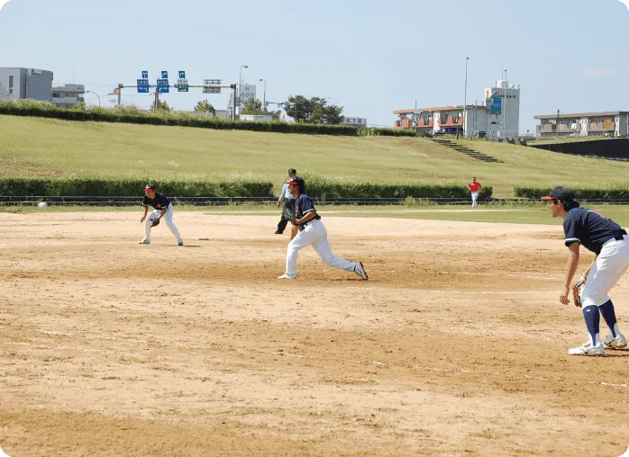 ソフトボール部の活動風景