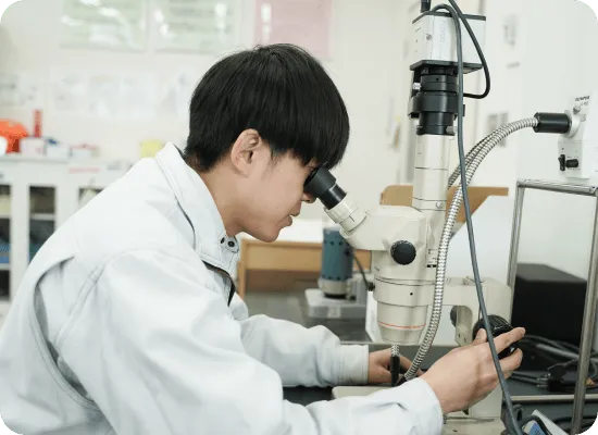 研究開発の実験作業